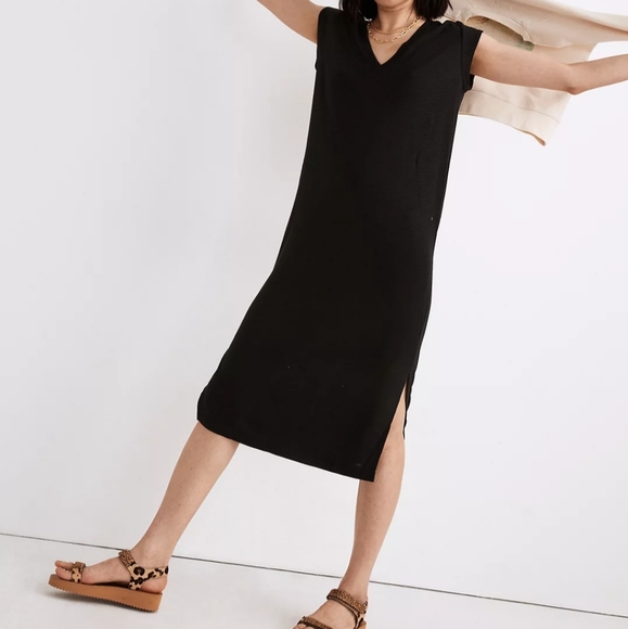Madewell Dresses & Skirts - Madewell Black Midi Dress